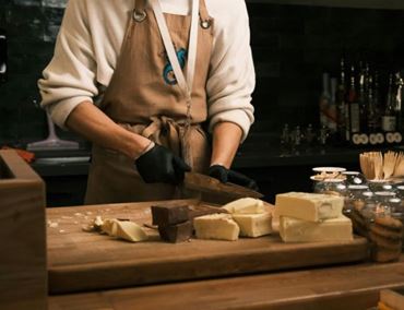 Push CARING FOR YOUR CHEESE COUNTER_ THREE ESSENTIAL TIPS